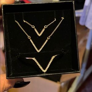 Victoria secret jewelry set